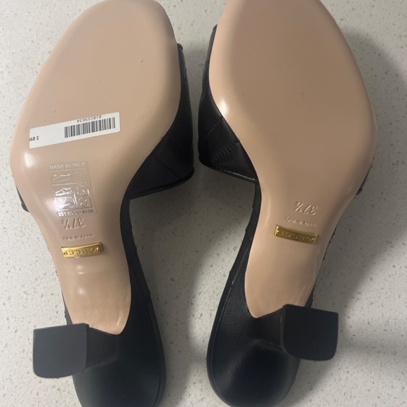 Gucci Heels worn twice - Picture 2 of 4